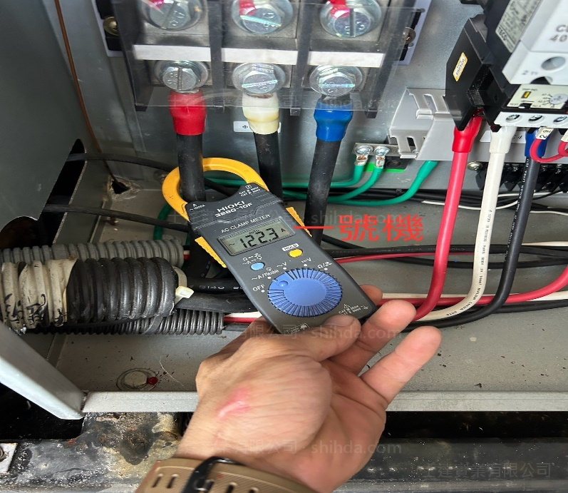 冰水主機電流紀錄量測