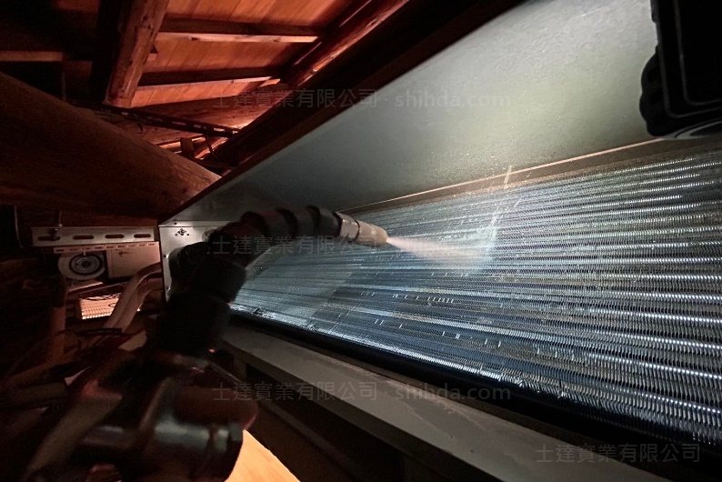 2F 室內送風機鰭片清洗